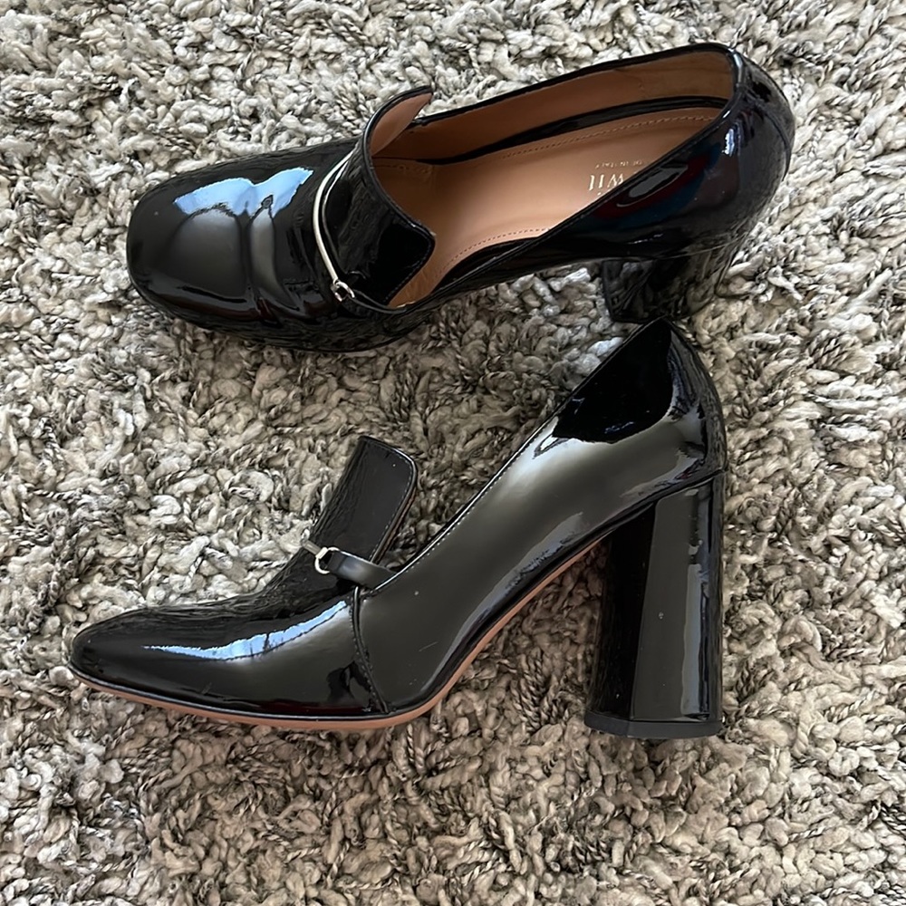 Lewit gorgeous black patent heels size 7.5. Made in Italy 🇮🇹